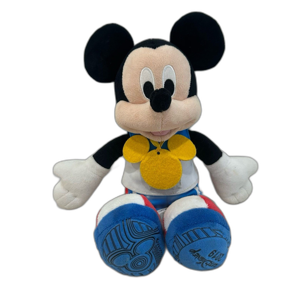 Disney Parks 2019 Mickey Run Marathon “I Did It” Plush Stuffed Doll